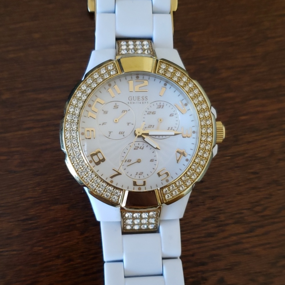 Guess Watch